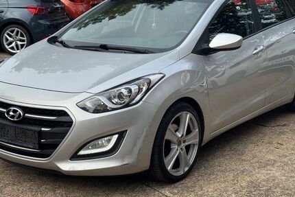 Hyundai i30 232.590 km 2.990 &euro; Saarbrücken-Dudweiler 66125