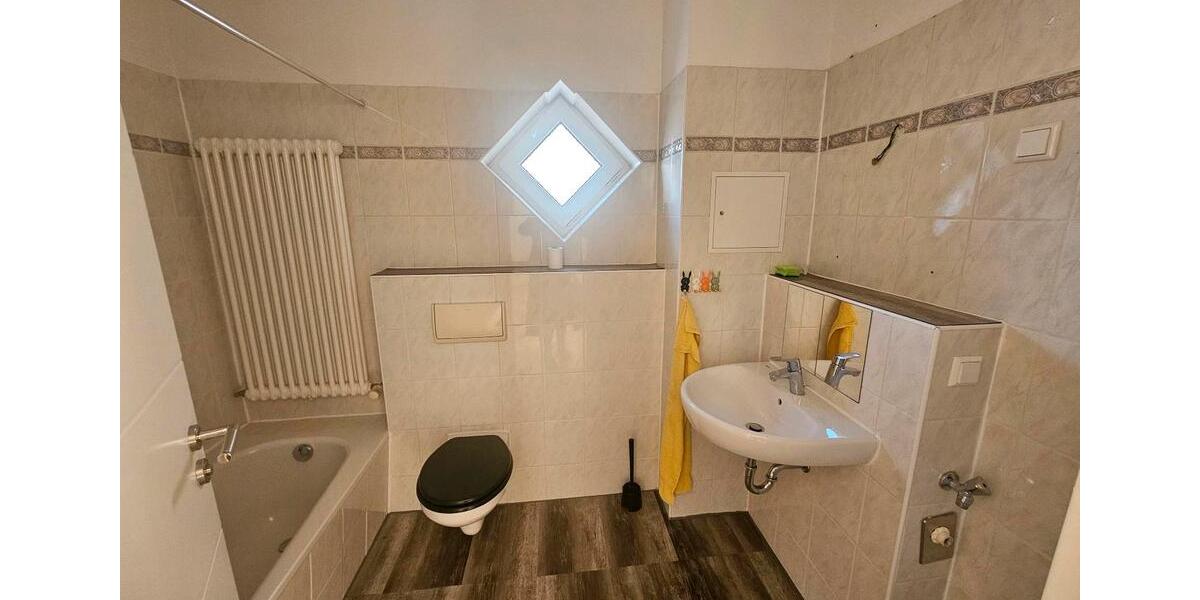 Erdgeschoßwohnung Burkhardtsdorf - 3 Zimmer, 71 m&sup2;, 920&euro; | Angebot:25658981