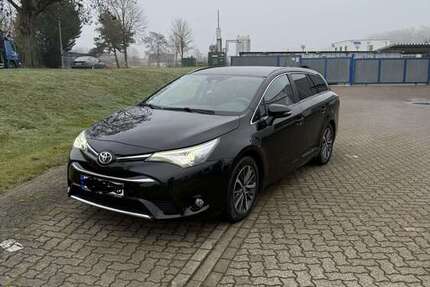Toyota Avensis 95.000 km 16.500 &euro; Lachendorf 29331