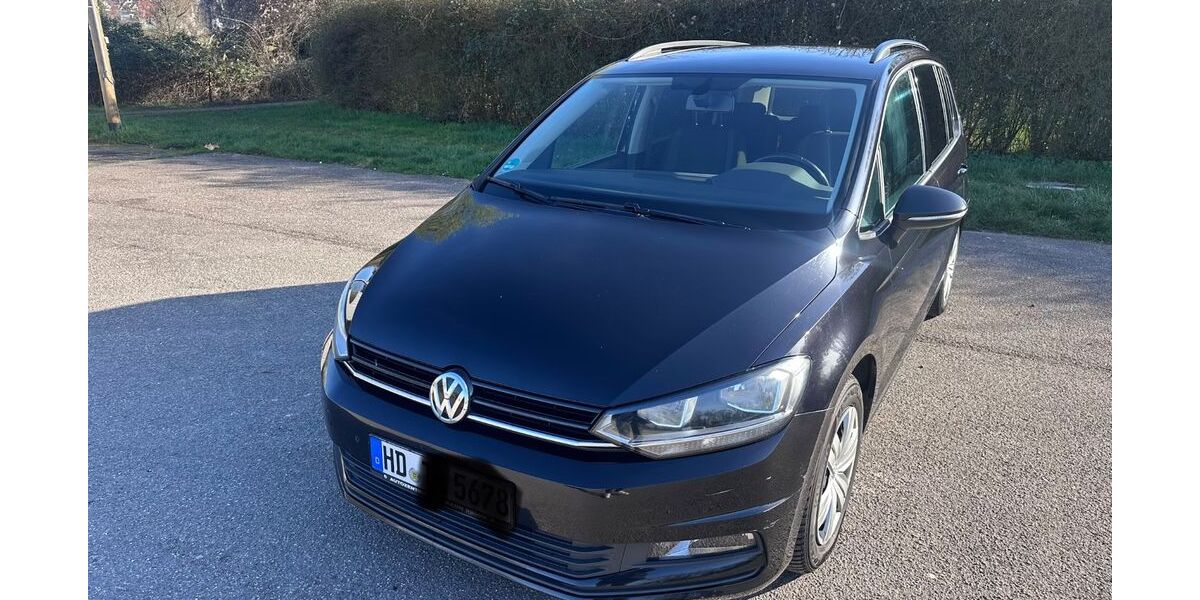 VW Touran 152.000 km 12.700 &euro; Malsch 69254