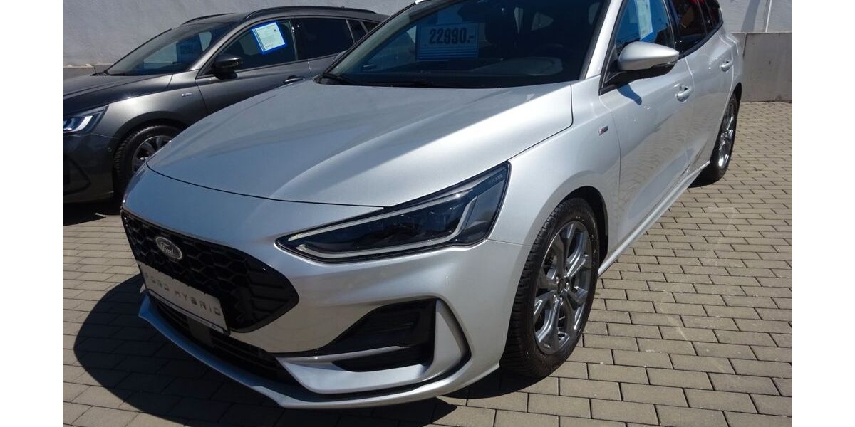 Ford Focus 21.214 km 22.990 &euro; Tauberbischofsheim 97941