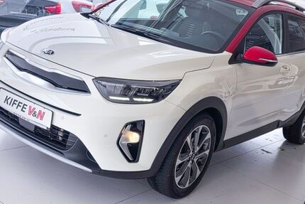 Kia Stonic 31.816 km 18.180 &euro; Hamm 59063