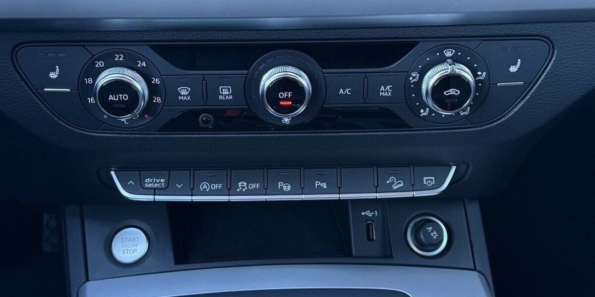 Audi Q5 40 TDI QUATTRO S-LINE/PANO/LED/360°/1.HAND 92.066 km 34.900 &euro; Villingen-Schwenningen 78054