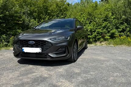 Ford Focus 12.000 km 22.700 &euro; Habichtswald 34317