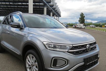 VW T-Roc 5.534 km 32.200 € Sasbach 77880