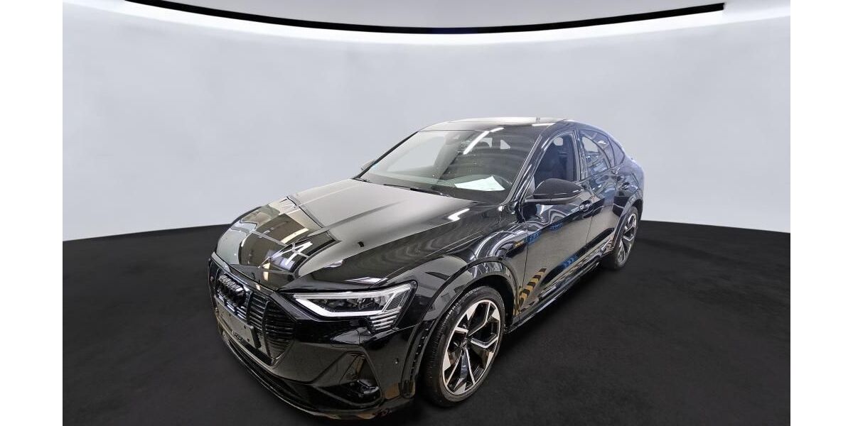 Audi e-tron 68.928 km 39.950 &euro; Hamburg 22047