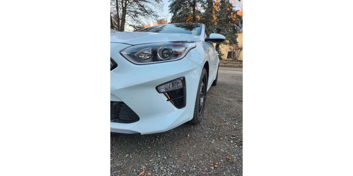 Kia ceed / Ceed 43.788 km 15.699 &euro; Pöhl 08543