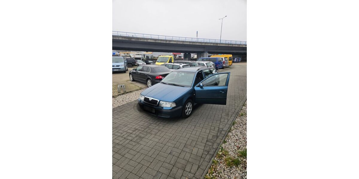 Skoda Octavia 146.789 km 2.350 &euro; Frankenthal 01909