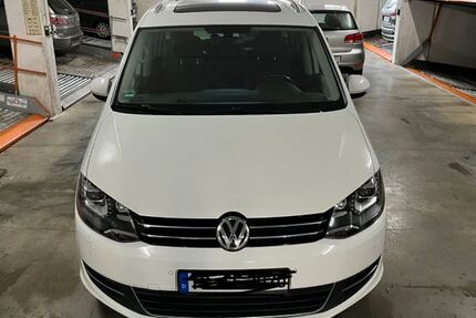 VW Sharan 129.709 km 18.490 &euro; Traunstein 83278