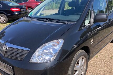 Toyota Corolla Verso 253.683 km 2.499 &euro; Minden 32429