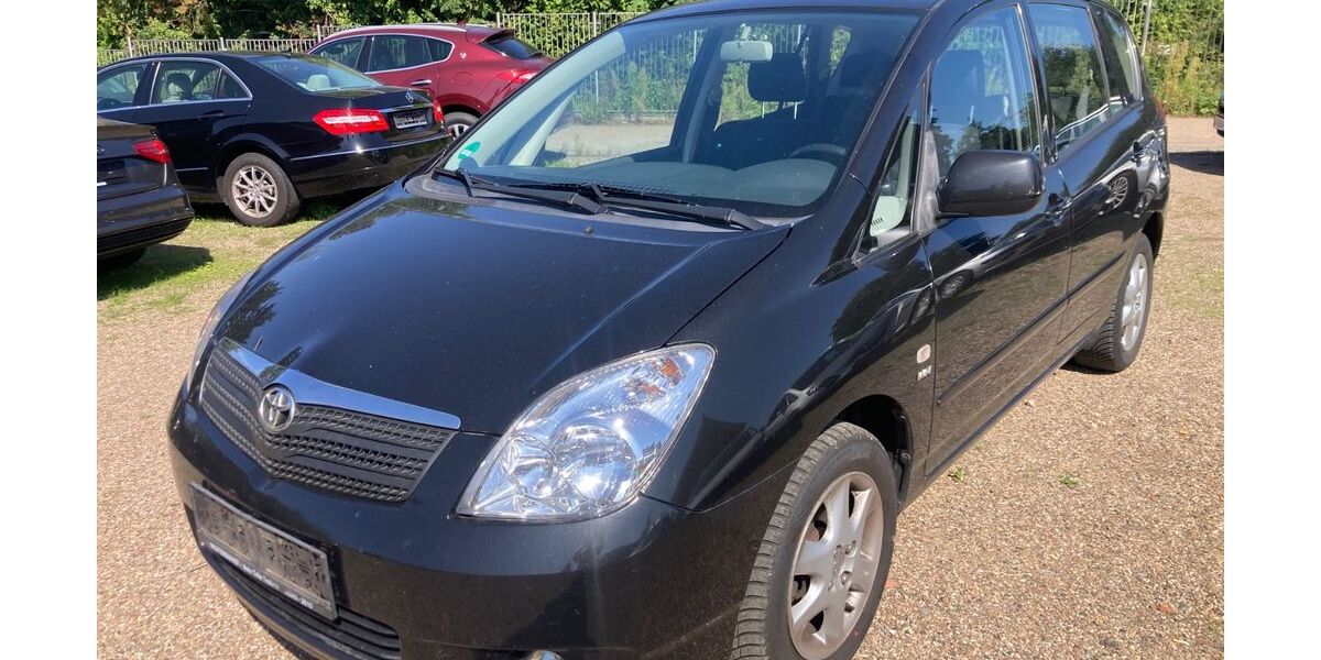 Toyota Corolla Verso 253.683 km 2.499 &euro; Minden 32429