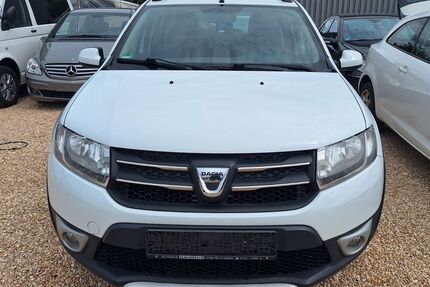 Dacia Sandero 181.000 km 2.600 &euro; ofterdingen 72131