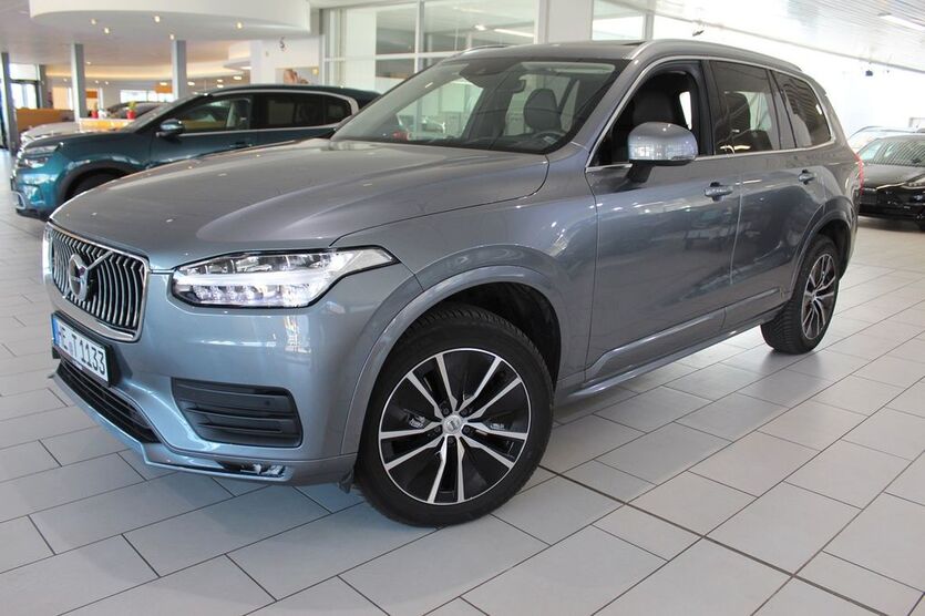 Volvo XC90 74.500 km 43.850 € Schöningen 38364