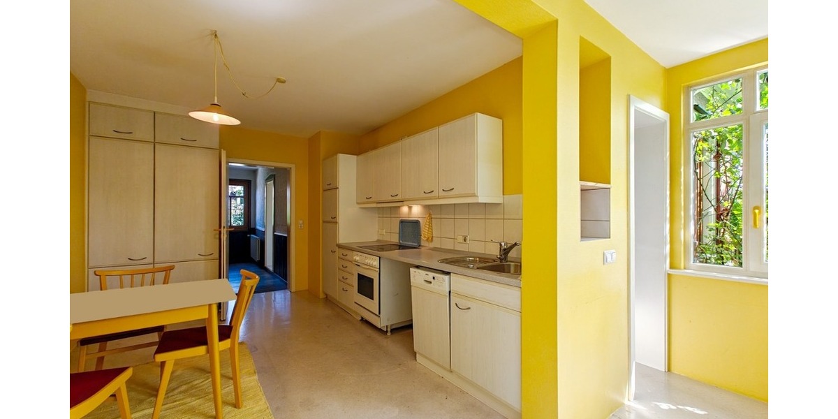 928 m² Grundstück, Charmantes Fachwerkhaus mit Ausbaureserve - Wohnen & Arbeiten unter einem Dach - Bauernhaus, Landhaus Reutlingen Rommelsbach | Angebot:24690906