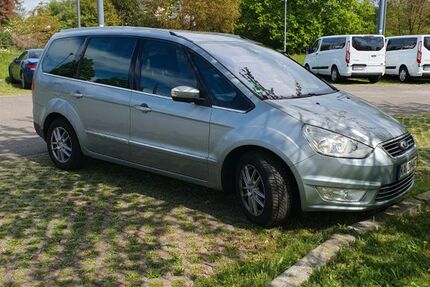 Ford Galaxy 101.000 km 9.400 &euro; Karlsruhe 76149