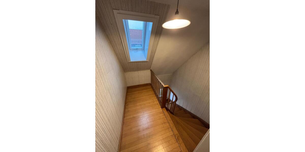 Mehrfamilienhaus, Wohnhaus Korntal-Münchingen Münchingen - 9 Zimmer, 196 m&sup2;, 890.000&euro; | Angebot:24865245