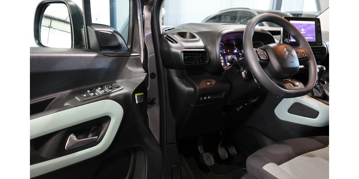 Citroen Berlingo 1.5 BLUE-HDI FEEL XL130 / 7-SITZER / 136.000 km 14.777 &euro; Hamm 59077