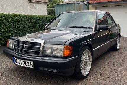 Mercedes-Benz 190 120.000 km 14.500 € Biebertal 35444