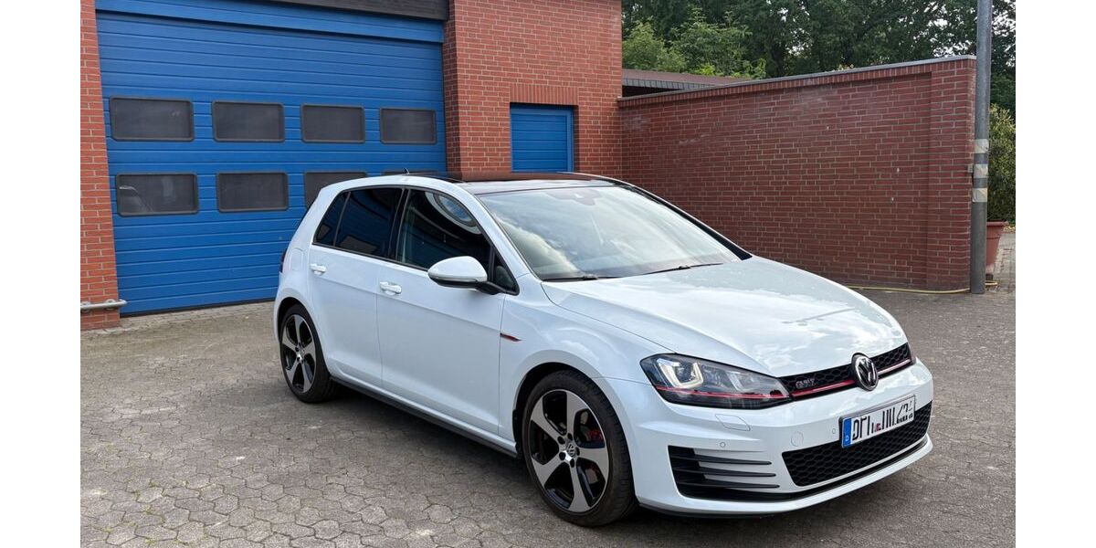 VW Golf 20.800 km 19.900 &euro; Delmenhorst 27751