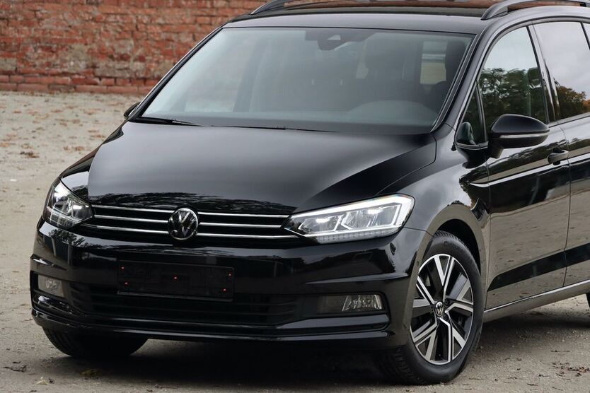 VW Touran 49.488 km 32.450 € Bayreuth 95448