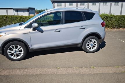 Ford Kuga 280.000 km 4.200 &euro; Stadtallndorf 35260