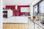 Freistehendes Einfamilienhaus mit Einliegerwohnung auf weitläufigem Grundstück mit Panoramablick - Einfamilienhaus Sankt Ingbert St. Ingbert | Angebot:26178655