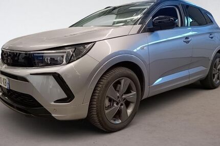 Opel Grandland (X) 3.858 km 27.985 &euro; Marktredwitz 95615