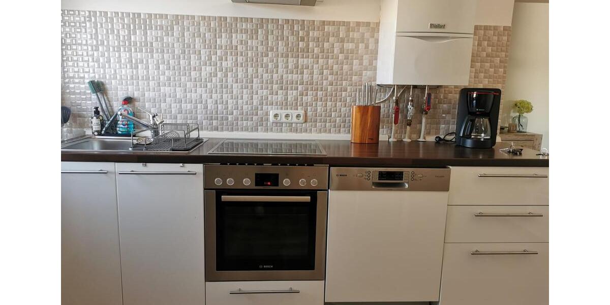 Zwei Wohnungen. Toplage. Nachhaltige Rendite. Siegen-Wellersberg. 4 zimmer