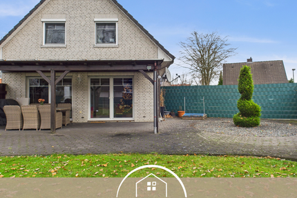 Haus zum Kaufen in Delmenhorst 375.000 € 110 m² 4 zimmer