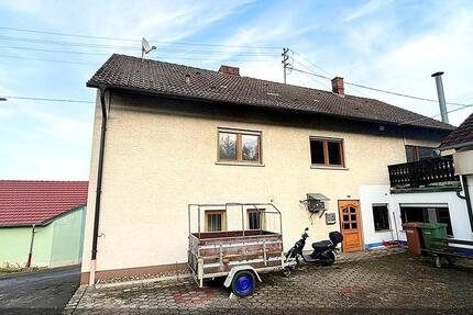 Haus Scheßlitz - 8 Zimmer, 315 m&sup2;, 169.000&euro; | Angebot:26636938
