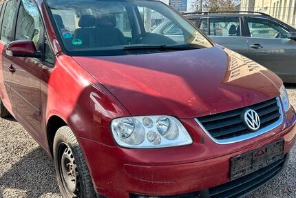 VW Touran 293.000 km 599 &euro; Dresden 01097