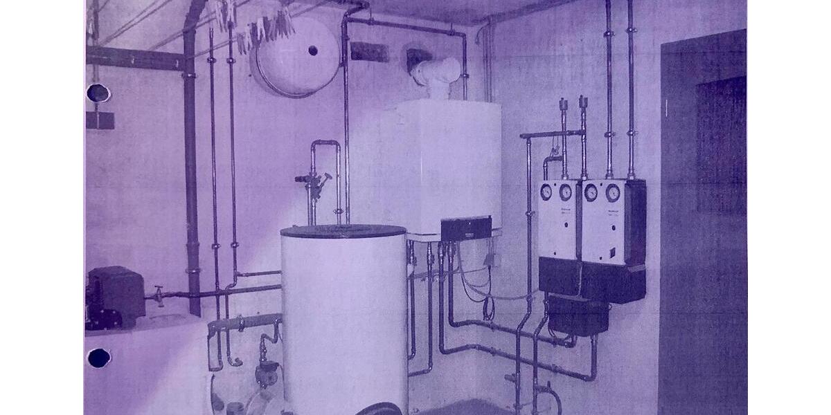 Haus in Velpke: 8 Zimmer, 5.130 m² Grundstück, Pool, Kamin zimmer