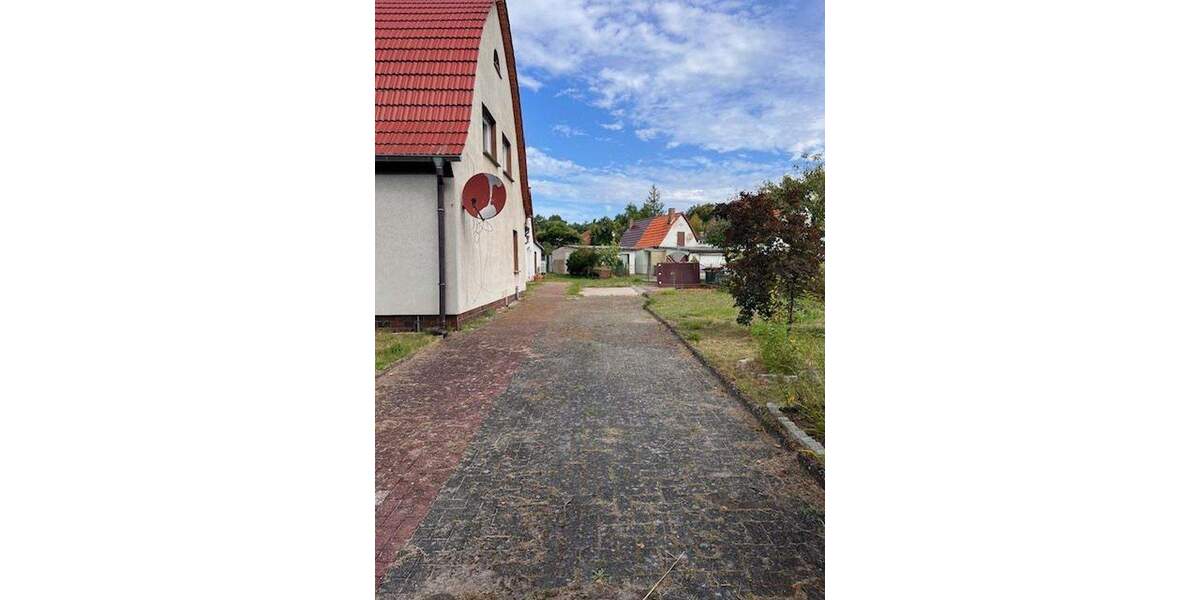 Besichtigung So., 01.02.13-14 UHR Doppelhaushälfte, 87 qm Wfl., 573 qm Grund, Kamin, neues Bad 3 zimmer