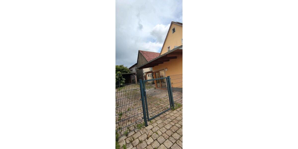 Einfamilienhaus Lehrberg - 7 Zimmer, 160 m&sup2;, 385.000&euro; | Angebot:26862937
