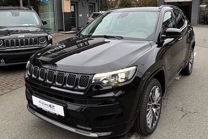 Jeep Compass 19.900 km 39.990 &euro; Battenberg (Eder) 35088