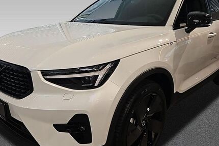 Volvo XC40 1.423 km 43.998 € Chemnitz OT Röhrsdorf 09247
