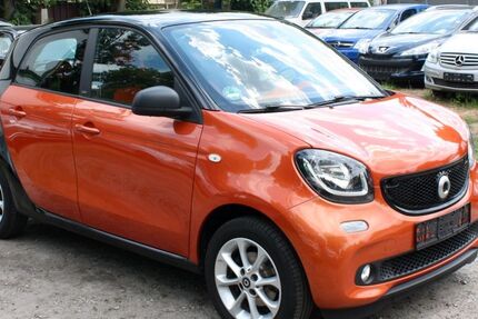 Smart ForFour 92.900 km 6.800 &euro; Berlin 13057
