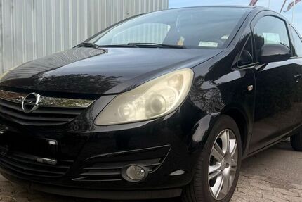 Opel Corsa 162.000 km 2.490 &euro; Singen 78224