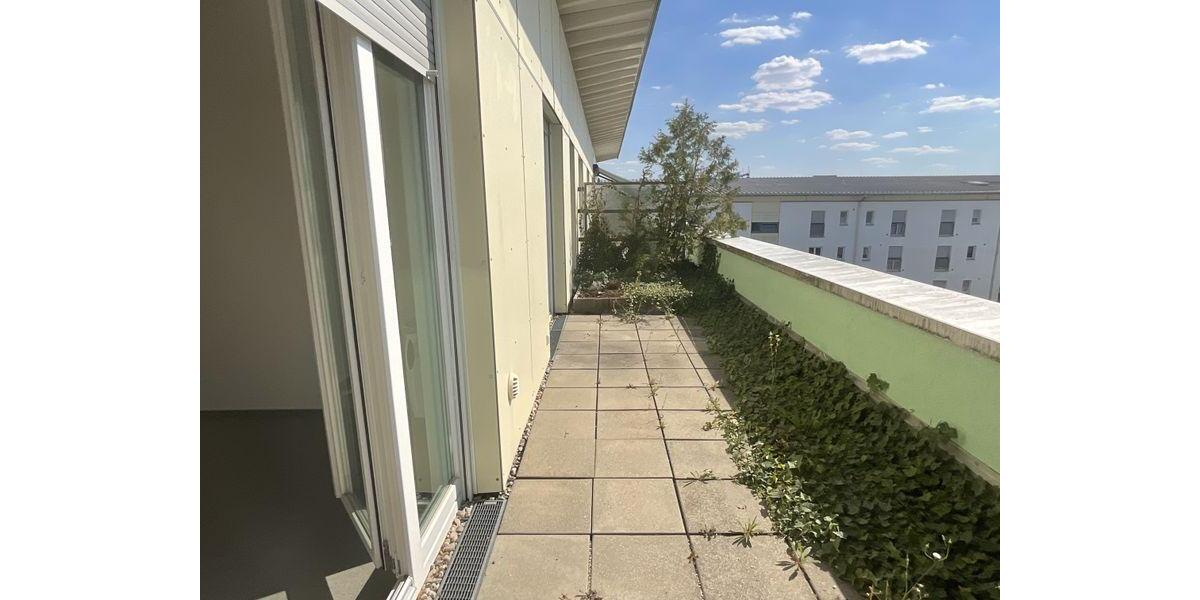 Dachgeschoßwohnung Schkeuditz - 2.5 Zimmer, 55 m&sup2;, 129.000&euro; | Angebot:26023088