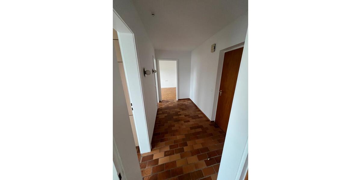 Etagenwohnung Esslingen am Neckar Brühl - 2 Zimmer, 42 m&sup2;, 850&euro; | Angebot:25513005