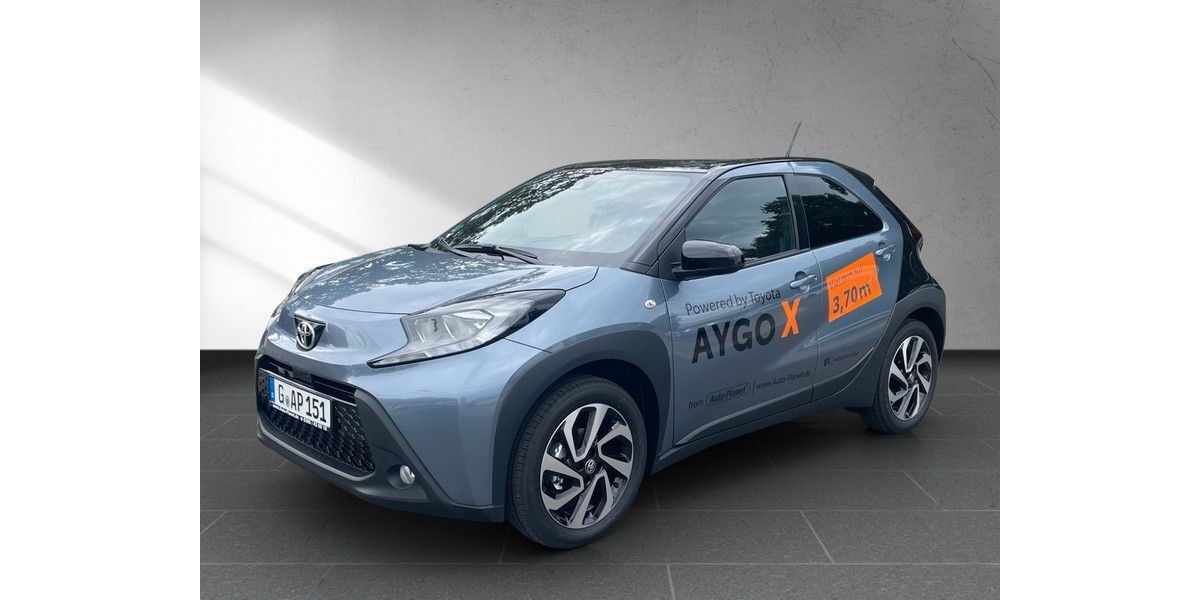 Toyota Aygo (X) 4.800 km 20.849 € Gera 07554