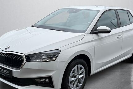 Skoda Fabia 43.401 km 15.580 &euro; Daun 54550