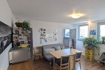 **Moderne 2-Zi.-Whg. mit EBK & offener Küche - Geringe Heizkosten dank Pelletheizung & Solar!** 2 zimmer