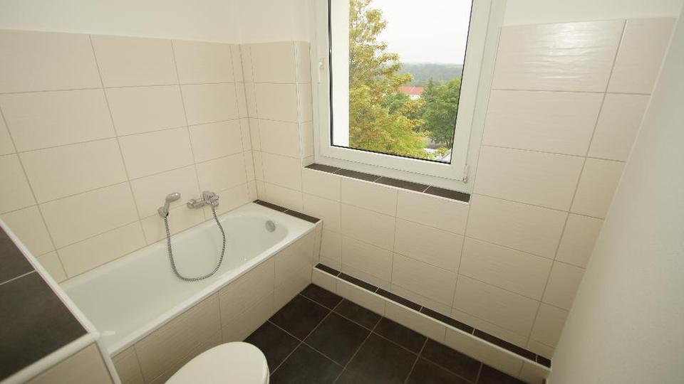 Etagenwohnung Dippoldiswalde - 3 Zimmer, 74 m&sup2;, 493&euro; | Angebot:25103367
