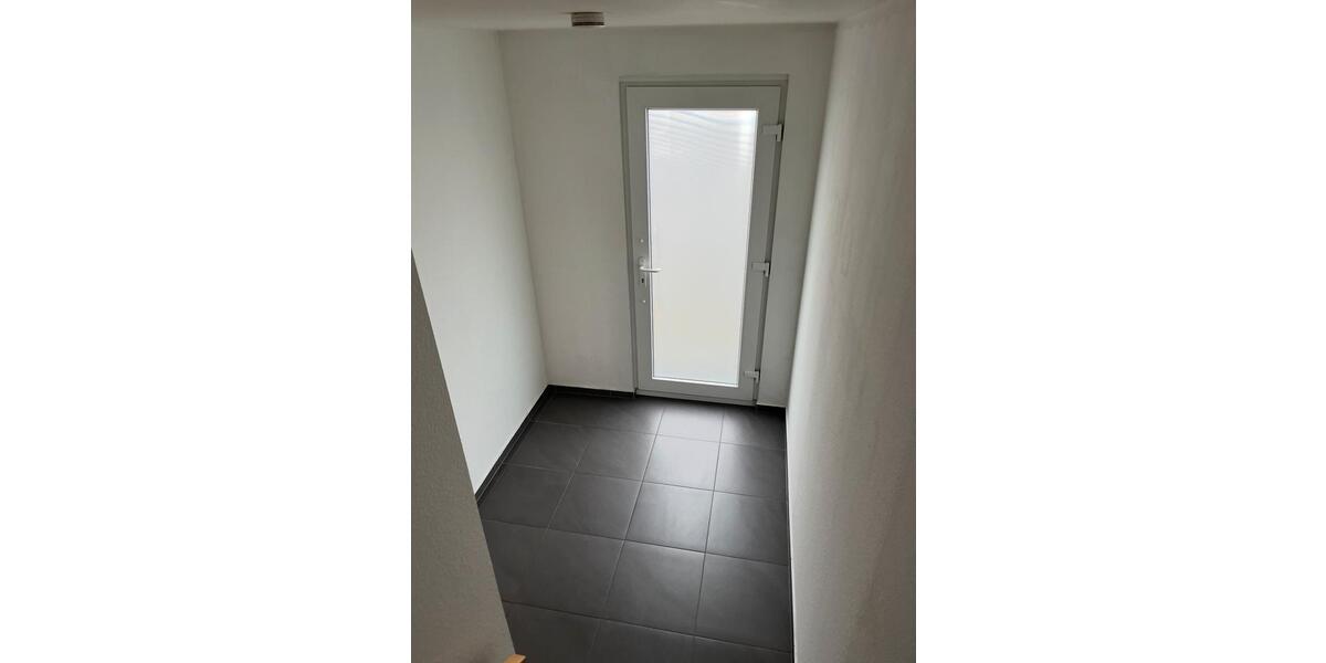 Reihenhaus Kaiserslautern - 3 Zimmer, 81 m&sup2;, 1.000&euro; | Angebot:26323065