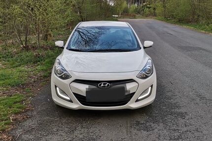 Hyundai i30 196.000 km 5.600 &euro; Bestwig 59909