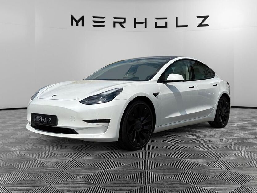 Tesla Model 3 82.150 km 28.990 € Waldfeucht 52525