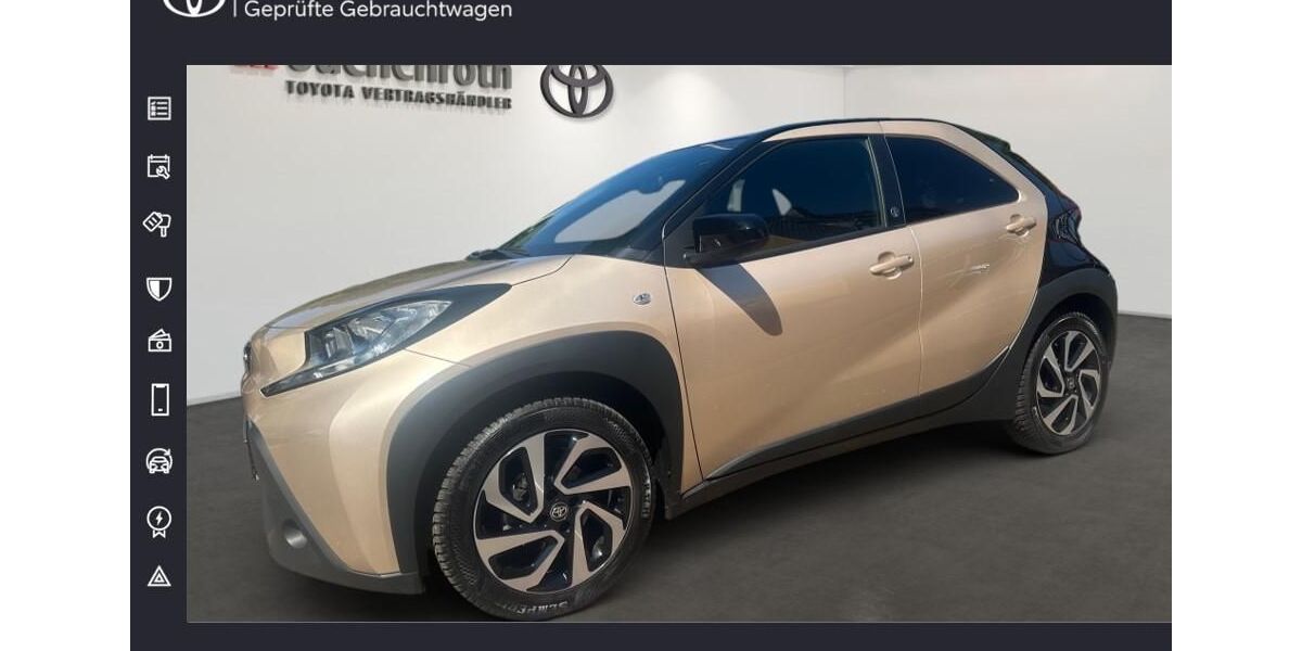 Toyota Aygo (X) 14.150 km 14.900 &euro; Ludwigsburg 71636