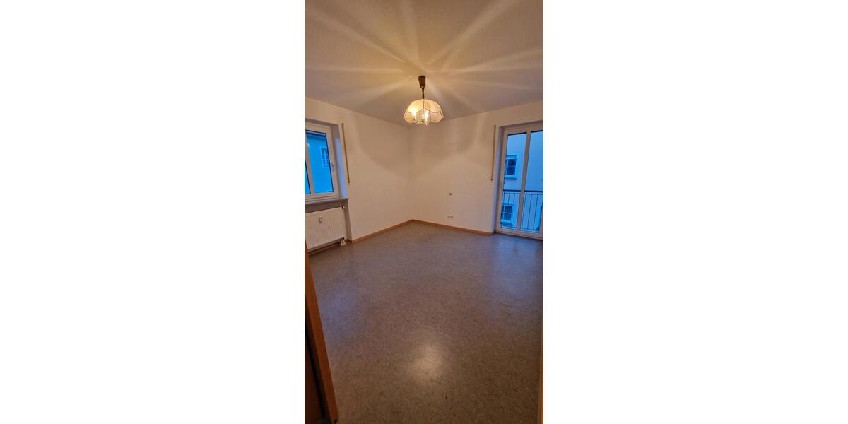 Etagenwohnung Pressath - 2 Zimmer, 37 m&sup2;, 450&euro; | Angebot:26340495