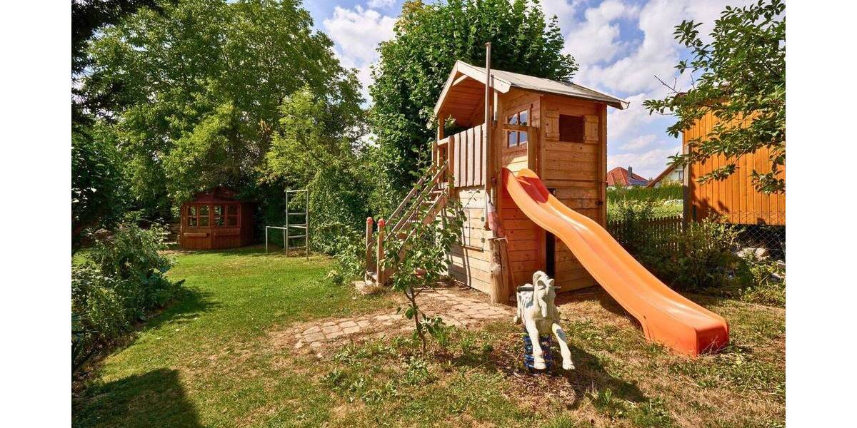 Einfamilienhaus Lauingen (Donau) Lauingen - 4 Zimmer, 225 m&sup2;, 820.000&euro; | Angebot:26731022